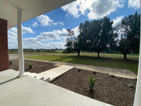 1535 Duke Loop, Dickson, TN 37055 photo 3