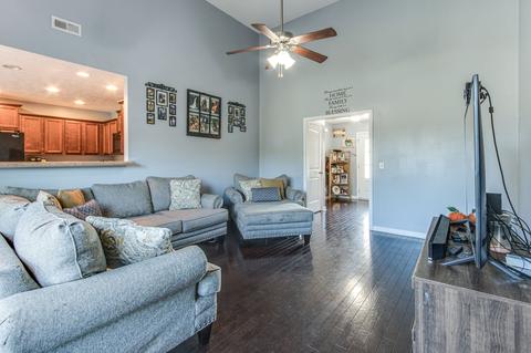 606 Gateway Dr, Murfreesboro, TN 37127 photo 5
