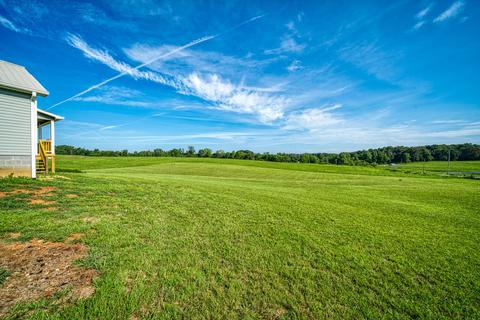 212 Pollard Rd, Walling, TN 38587 photo 8