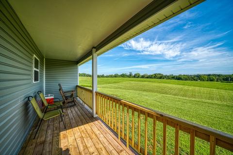 212 Pollard Rd, Walling, TN 38587 photo 9