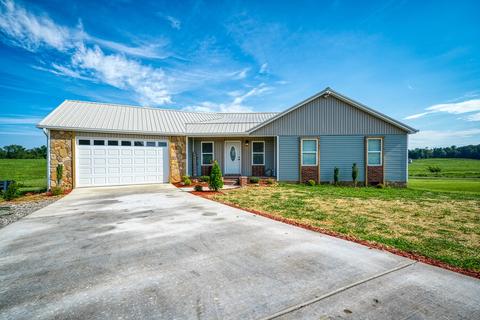 212 Pollard Rd, Walling, TN 38587 photo 1