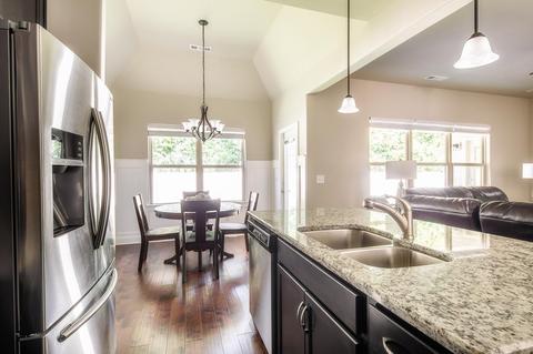 1049 Daniel Ln, Spring Hill, TN 37174 photo 8
