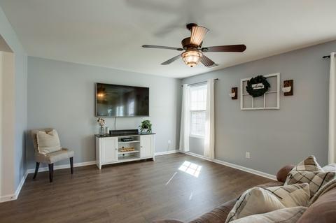 1003 Daniel Ln, Spring Hill, TN 37174 photo 8
