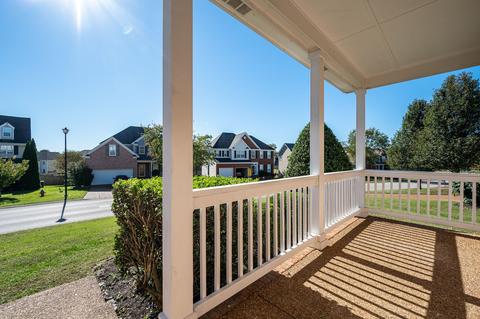2252 Dewey Dr, Spring Hill, TN 37174 photo 2