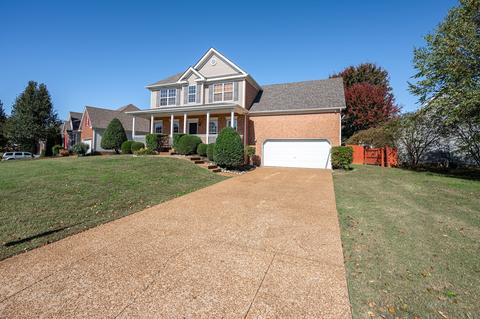 2252 Dewey Dr, Spring Hill, TN 37174 photo 3