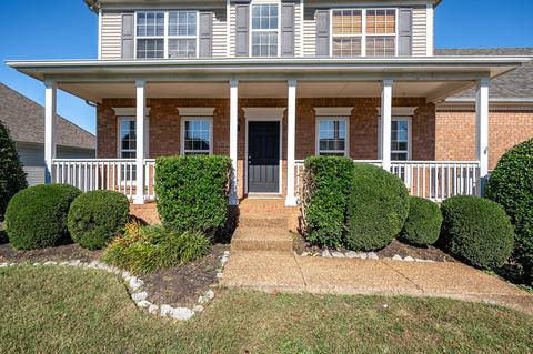 2252 Dewey Dr, Spring Hill, TN 37174 photo 1