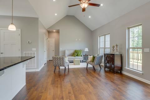 218 Stephen St, Dickson, TN 37055 photo 9