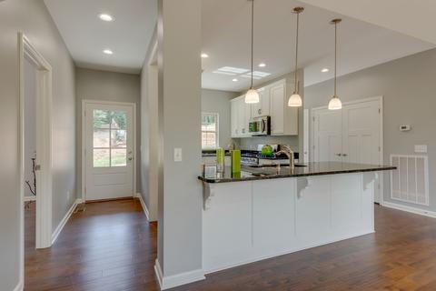 218 Stephen St, Dickson, TN 37055 photo 7