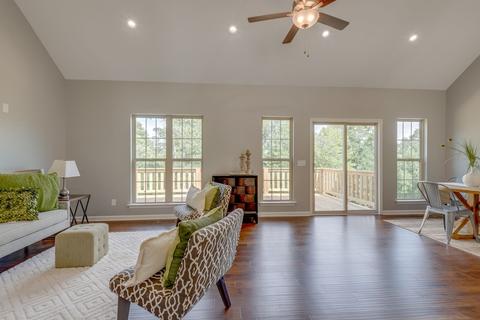 218 Stephen St, Dickson, TN 37055 photo 5
