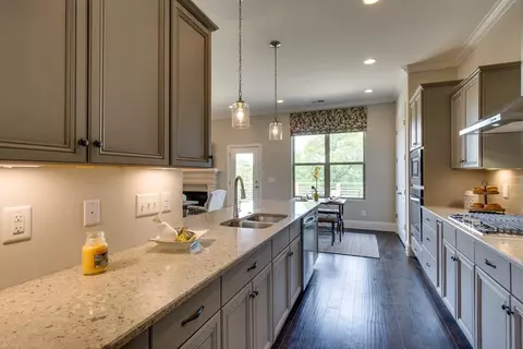 3910 Hon Cir, Murfreesboro, TN 37128 photo 14