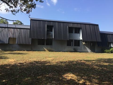 2146 Skyview Dr, Centerville, TN 37033 photo 2