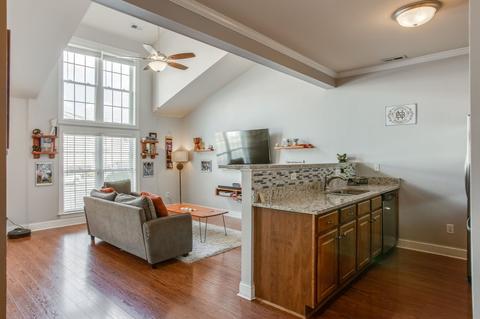 2010 Birch Ln, Spring Hill, TN 37174 photo 4