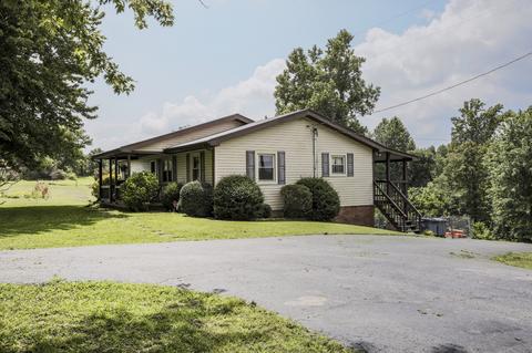 689 Driver Rd, Lafayette, TN 37083 photo 9