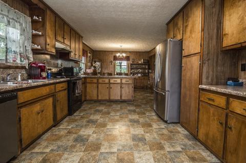 689 Driver Rd, Lafayette, TN 37083 photo 16