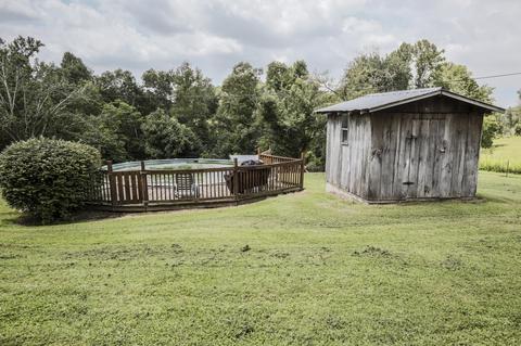 689 Driver Rd, Lafayette, TN 37083 photo 7