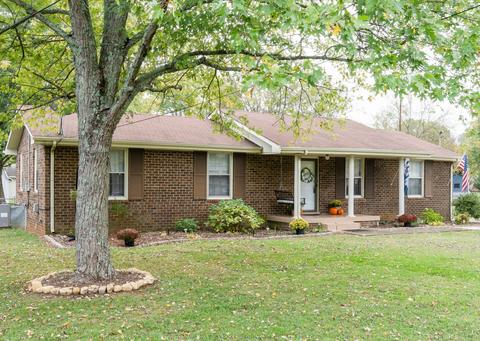 122 Parrish St, La Vergne, TN 37086 photo 2