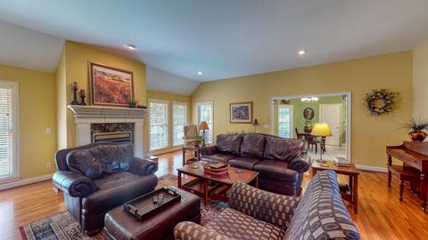 1914 Stonegate Dr, Paris, TN 38242 photo 9