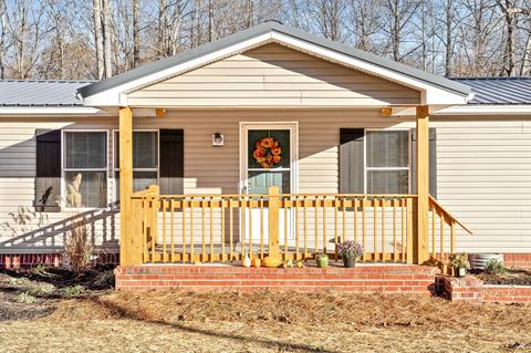 9520 Brookside Dr, Lyles, TN 37098 photo 1