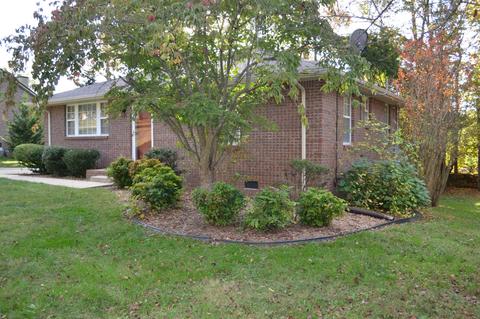 200 Luther Ct, Dickson, TN 37055 photo 2