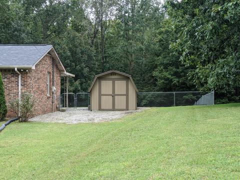 1925 Skyview Dr, Centerville, TN 37033 photo 7