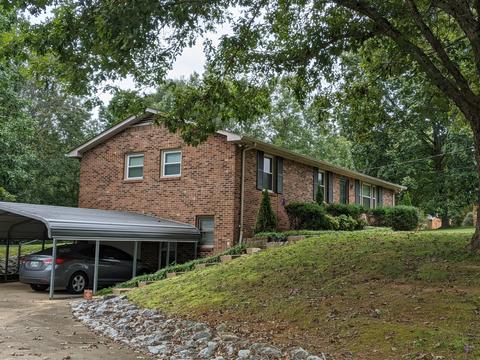 1925 Skyview Dr, Centerville, TN 37033 photo 3