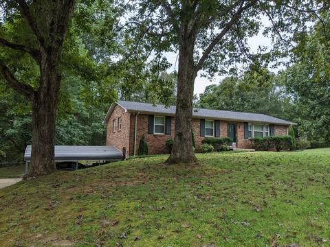 1925 Skyview Dr, Centerville, TN 37033 photo 5