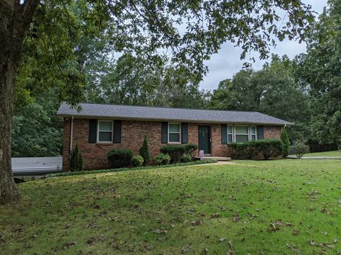 1925 Skyview Dr, Centerville, TN 37033 photo 2