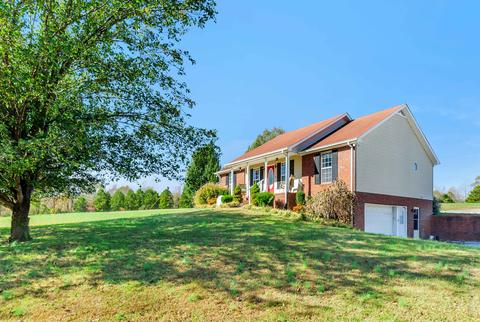267 Ernest Cates Rd, Bethpage, TN 37022 photo 2