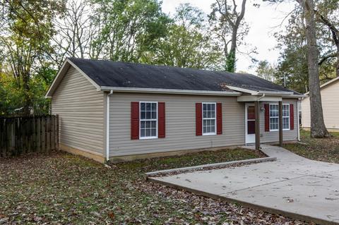 603 W 3rd St, Dickson, TN 37055 photo 1