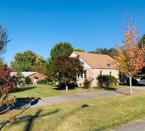 202 Hyndman Rd, Dickson, TN 37055 photo 3