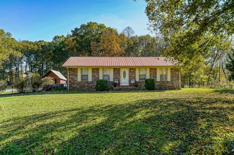 527 Fairview Rd, Loretto, TN 38469 photo 1