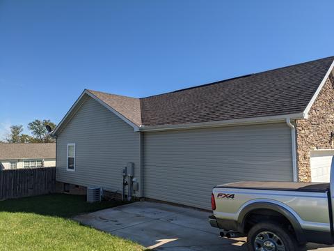 2006 Vancroft Cir, Spring Hill, TN 37174 photo 2