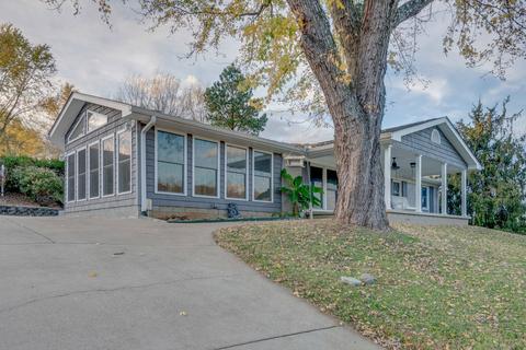 1111 Ridgecrest Dr, Dickson, TN 37055 photo 1