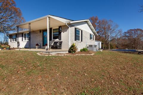 845 Wells Rd, Dickson, TN 37055 photo 4