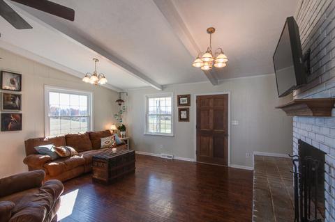 845 Wells Rd, Dickson, TN 37055 photo 9