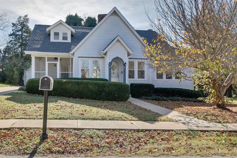 115 Perry St, Centerville, TN 37033 photo 1