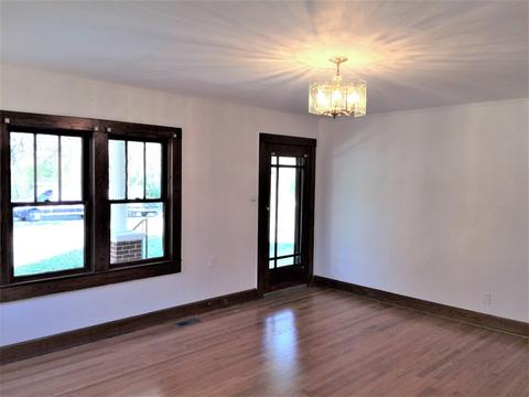 672 Spring St, Decherd, TN 37324 photo 5