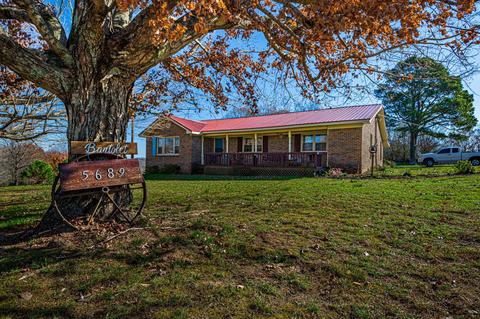 5689 Tacketts Branch Rd, Goodspring, TN 38460 photo 1