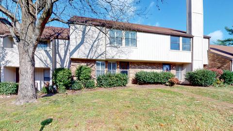 140 Saddle Tree Ct, Hermitage, TN 37076 photo 1