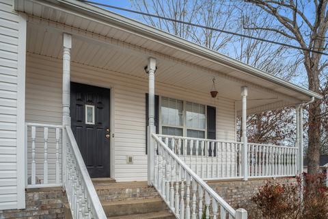 103 Acorn Dr, Dickson, TN 37055 photo 3
