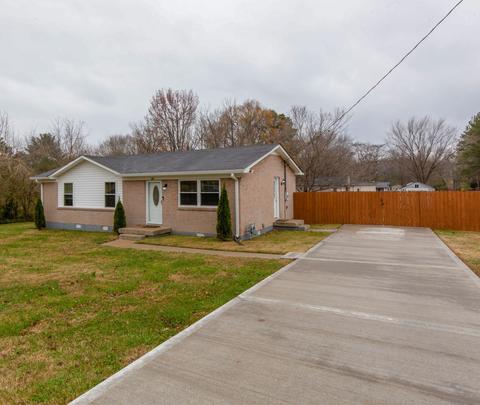 123 Mae Cir, Dickson, TN 37055 photo 3