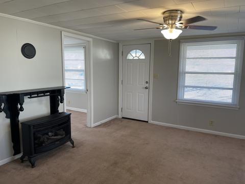 407 Dull St, Dickson, TN 37055 photo 3