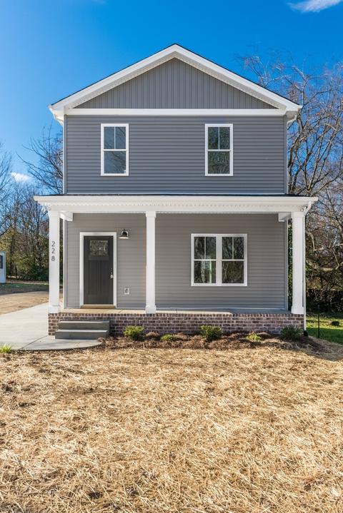 228 19th Ave E, Springfield, TN 37172 photo 1