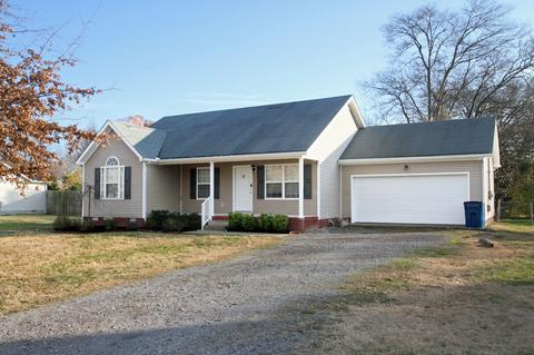 7008 Lone Eagle Dr, Murfreesboro, TN 37128 photo 1