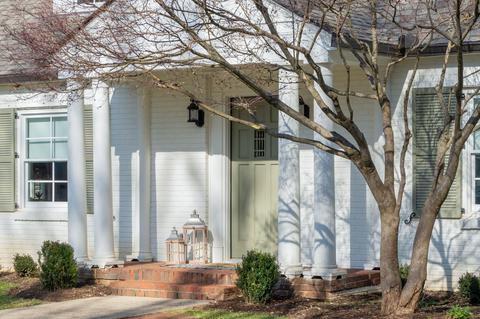715 E Burton St, Murfreesboro, TN 37130 photo 2