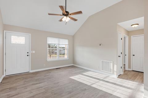 209 Corbitt Ln, Springfield, TN 37172 photo 4