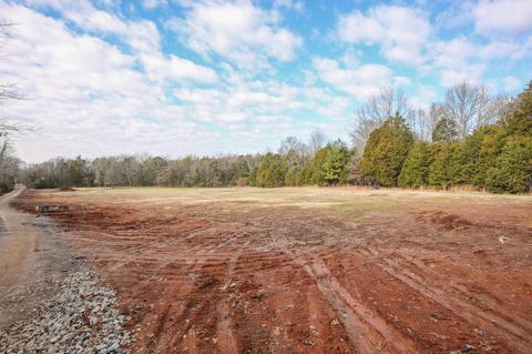 6228 E Buckeye Bottom Rd, Murfreesboro, TN 37129 photo 1
