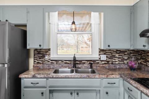 102 E Circle Dr, Burns, TN 37029 photo 7