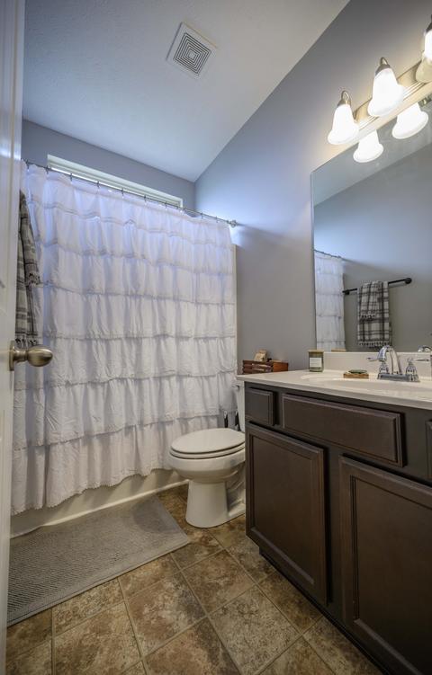 617 Gateway Dr, Murfreesboro, TN 37127 photo 5
