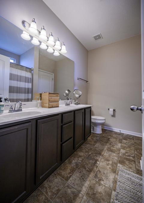 617 Gateway Dr, Murfreesboro, TN 37127 photo 9